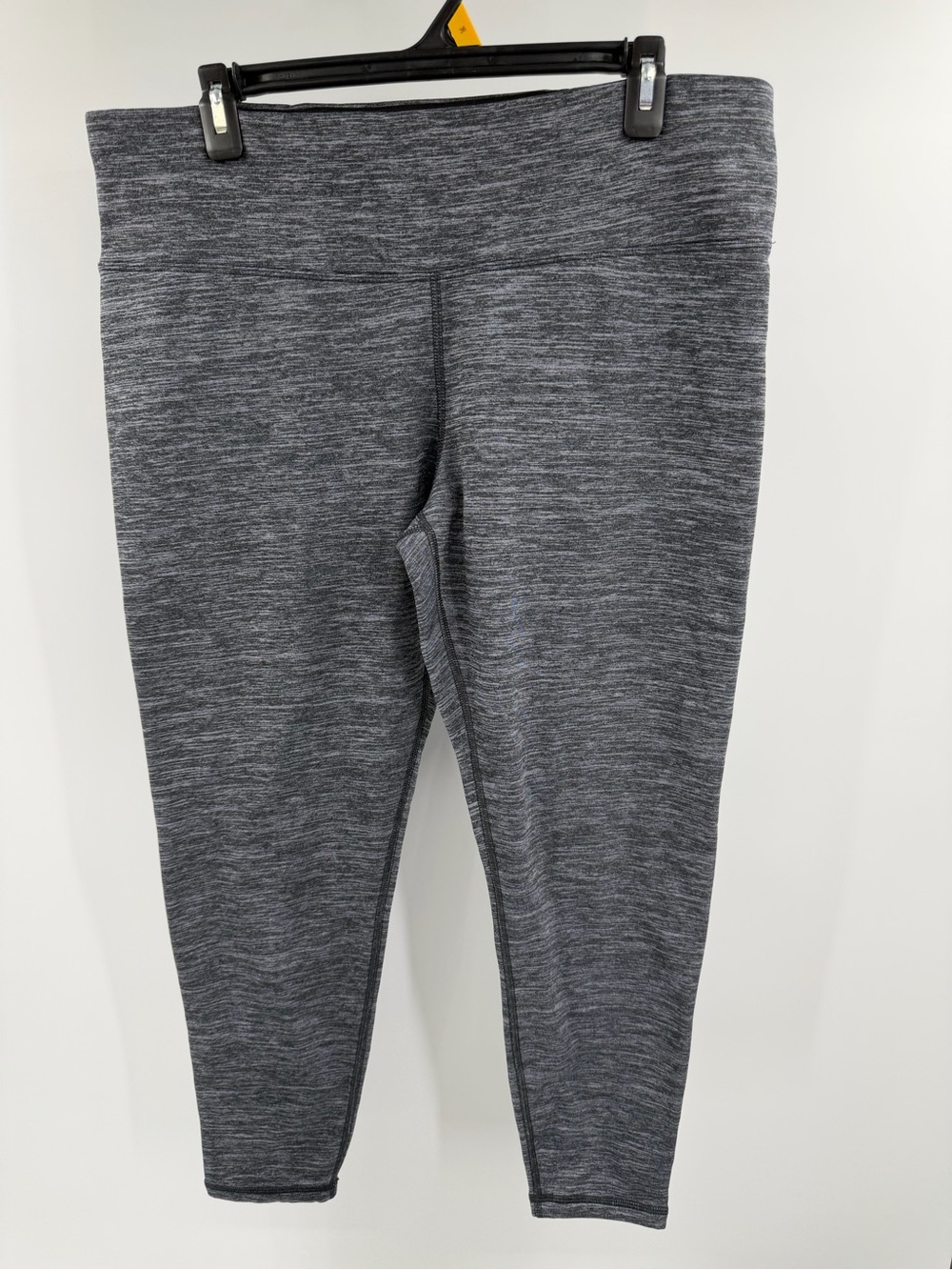 Athleta Altitude Tight Polartec Fleece Lined Leggings Size XL Gray